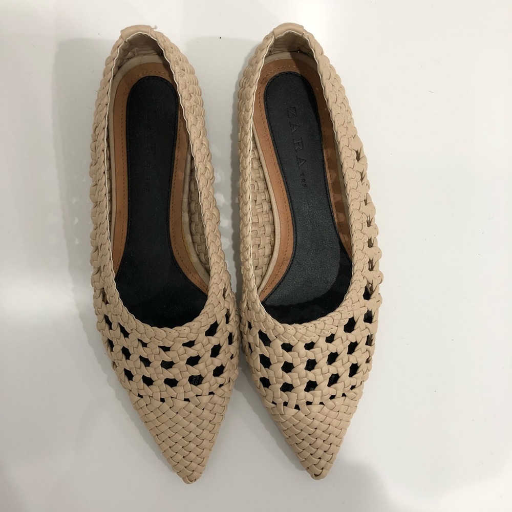 Zara Flats